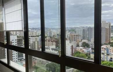Imagem 4: Apartamento para venda possui 87m² com 3 quartos em Menino Deus - Porto Alegre - RS