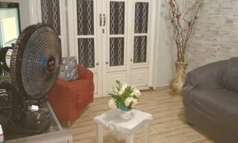 Imagem 2: Casa com salão comercial a venda