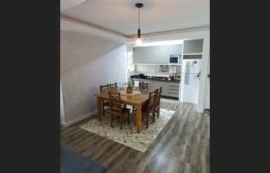 Imagem 2: Belo apartamento reformado com 3 quartos (1 suíte) sacada com churrasqueira, 2 vagas livre