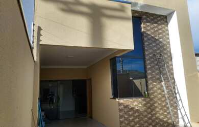 Imagem 2: Casa flor do cerrado Px ao prédio , localização excelente, Anápolis