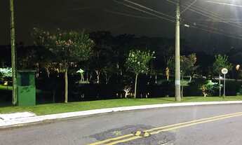 Imagem 4: Casa de condomínio para aluguel e venda tem 530 metros quadrados com 4 quartos