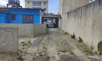 Imagem 4: Casa no centro de muriqui