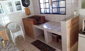 Imagem 6: Chácara para venda tem 2700 metros quadrados com 2 quartos