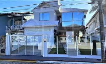 Imagem: Casa à venda 4 Quartos, 2 Suites, 2 Vagas