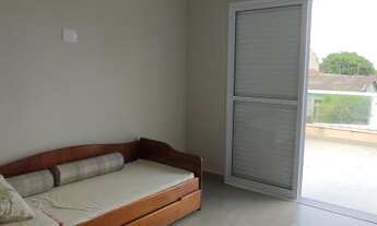 Imagem 6: Sobrado em 2 lote 4 dorm com piscina a 200 metros do mar no Florida