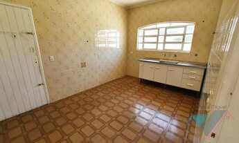 Imagem 3: Casa para Venda em Praia Grande, Solemar, 3 dormitórios, 1 suíte, 1 banheiro, 3 vagas