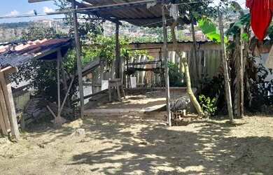 Imagem 3: Casa 5x5 m terreno grande