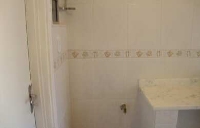 Imagem 2: 2 quartos com dependência, Rua Saint Roman 145