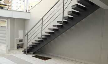 Imagem 6: Sobrado para venda tem 275 metros quadrados com 3 quartos em Parque das Nações - Santo And