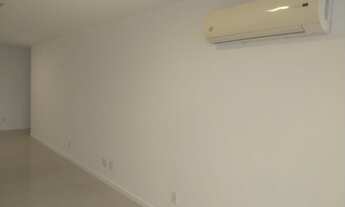 Imagem 4: Sala comercial com garagem ar split frente 600,00