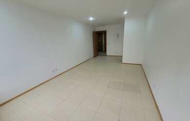 Imagem 7: Lindo escritório prédio novo de frente para a rua ótima localização