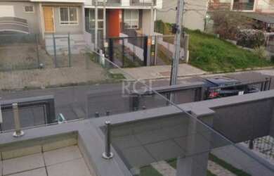 Imagem 7: CASA 03 DORMITÓRIOS, SUÍTE, 02 VAGAS COBERTAS, BAIRRO GUARUJÁ, PORTO ALEGRE, RS