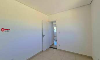 Imagem 5: Apartamento a Venda com O2 Quartos, Linhas de Ônibus na Porta, Localizado a 20 minutos de