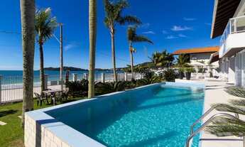 Imagem: Residential / Home em Bombinhas