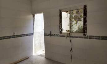 Imagem 2: Sobrado de Condomínio com 2 dorms, Melvi, Praia Grande - R$ 195 mil, Cod: 354004