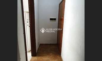 Imagem 6: PORTO ALEGRE - Apartamento Padrão - Partenon