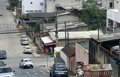 Imagem 2: Casa no bairro Tabuleiro Camboriú SC do ladinho de Bal. Camboriú SC