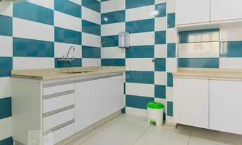 Imagem 6: REFORMADO Apartamento com 2 dormitórios