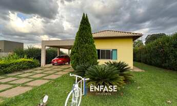 Imagem 5: Casa de condomínio para venda possui 1000 metros quadrados com 3 quartos