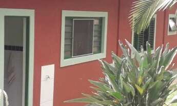 Imagem 4: Chácara em São Pedro. Aceita financiamento. Lago e rio nos fundos em área verde