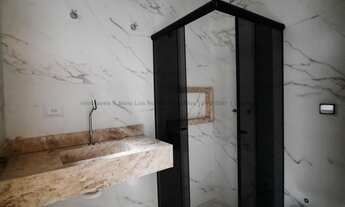 Imagem 6: Rita Vieira Linda Casa com Área Gourmet e Terreno nos Fundos