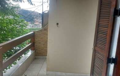 Imagem 4: Casa com 03 Dormitórios para vender em Ótima Localização no Jardim Zaira em Mauá, fácil ac