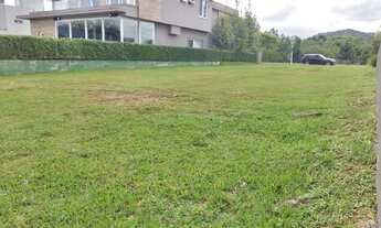 Imagem 4: CAMBORIú - Terreno Padrão - Centro