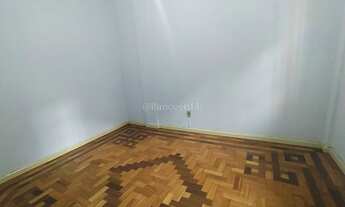 Imagem 5: Ref.: 3215 - Apartamento localizado no hiper Centro próximo a todo tipo de comércio!