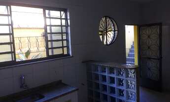 Imagem 7: Térrea para aluguel possui 90 metros quadrados com 3 quartos em Irajá - Rio de Janeiro - R