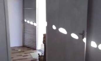 Imagem 2: Área de terra com casa