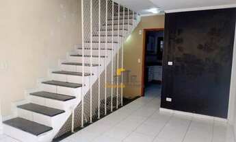 Imagem: Sobrado com 2 dormitórios para alugar