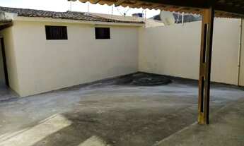 Imagem 6: Alugo casa bem localizada entre o Shopping e HE. Próx a academia. Rua asfaltada