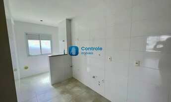 Imagem 4: CR/ Apartamento com 03 dormitórios, sendo 01 suíte e 02 vagas no Estreito / Florianópolis