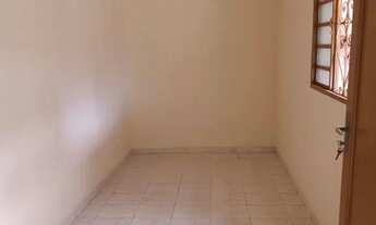 Imagem 3: Casa para aluguel possui 60 metros quadrados com 2 quartos