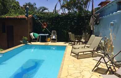 Imagem 4: Casa com piscina e sauna estilo buziano