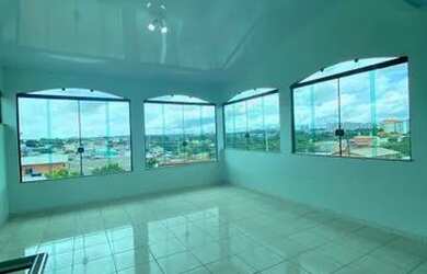 Imagem 6: Casa no Parque 10 - Duplex com 03 Quartos e Amplo espaço externo