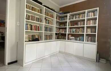 Imagem 7: Casa para venda tem 10 metros quadrados com 5 quartos em Luzia - Aracaju - SE