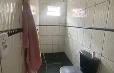 Imagem 7: VENDE-SE CASA Casa com 3 dormitórios