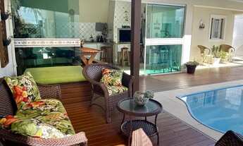 Imagem 4: Casa 2 andares, arejada e linda no Carianos