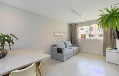 Imagem 3: Casa para venda tem 150 metros quadrados com 3 quartos em Santa Cândida - Curitiba - PR