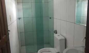 Imagem 5: Casa com Terreno medindo 8/20 contendo 2 Casas, e uma Kit Net semi pronta, garagem coberta