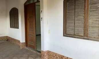 Imagem 2: Pedra de Guaratiba-casa 5qtos-(1suite)-400m