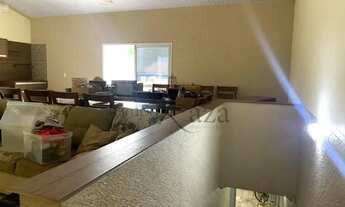 Imagem 2: Casa com Excelente Localização 4 Dorm. com Suíte 350 M²