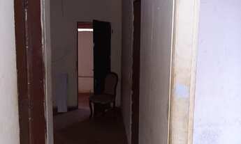 Imagem 3: Casa a venda de 2/4 St.Veiga Jardim AP.Goiânia