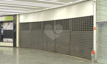 Imagem: Loja em Galeria na Avenida Brigadeiro Faria