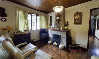 Imagem 4: Casa para Venda em Teresópolis, Albuquerque, 5 dormitórios, 2 suítes, 4 banheiros, 3 vagas