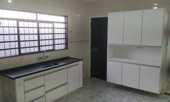 Imagem 4: CASA PARA LOCAÇÃO EM IRACEMÁPOLIS - 125 m²