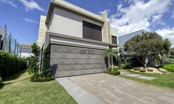 Imagem: Casa com 5 suítes, mobiliado c/ piscina