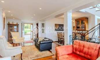 Imagem 2: Excelente e exclusiva casa com 354,14m², 3 dormitórios, no bairro Sétimo Céu!