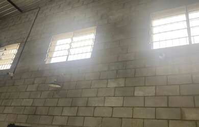 Imagem 7: Galpão/Depósito/Armazém para aluguel possui 320 metros quadrados